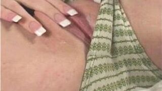Sexy blonde plays with her toes porn video
